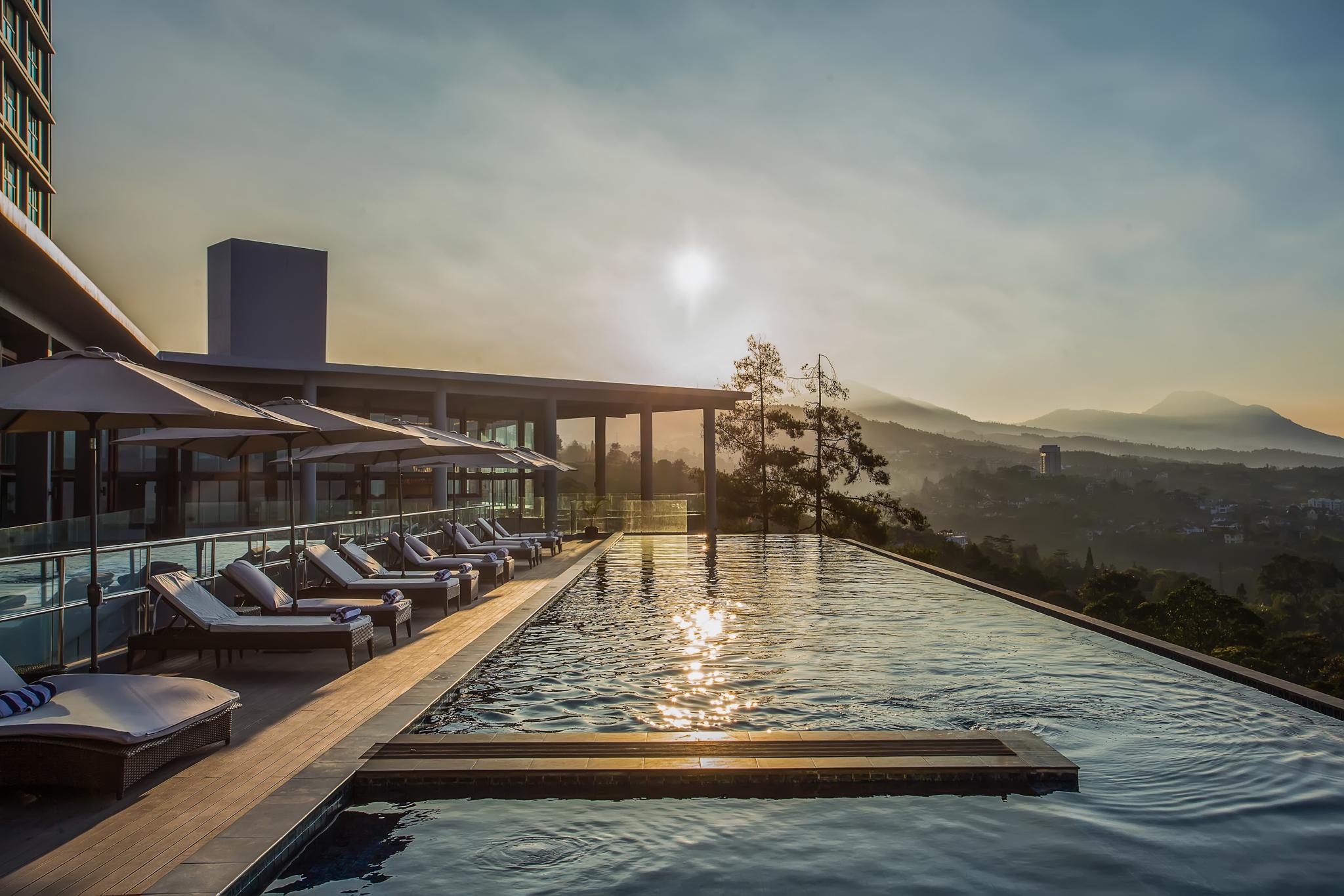 Swiss-Belresort Dago Heritage Bandung Ngoại thất bức ảnh